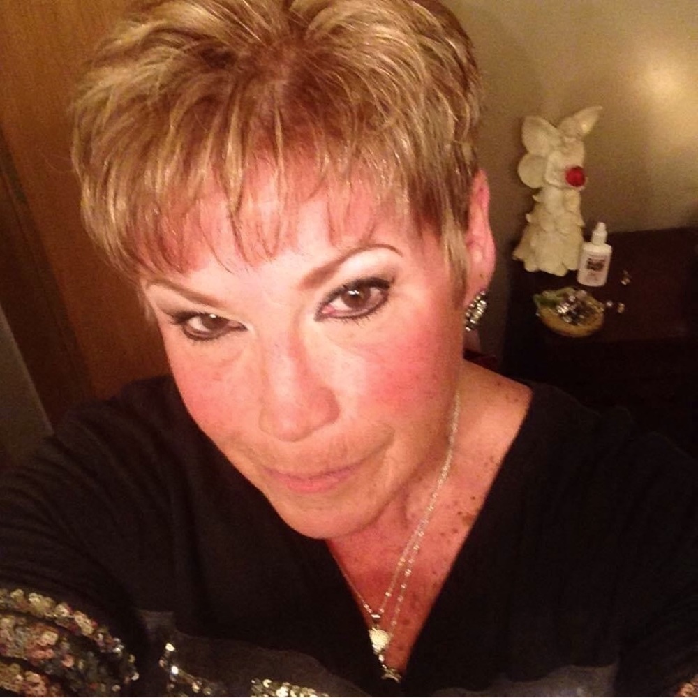 Meet your Posher, Donna